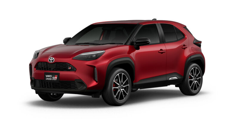 トヨタ ヤリス クロスのGR SPORTの車両外観。