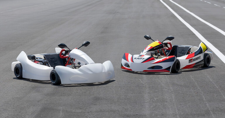 トヨタが発表した、初心者でも扱いやすい設計のレーシングカート「GR KART」の製品写真。